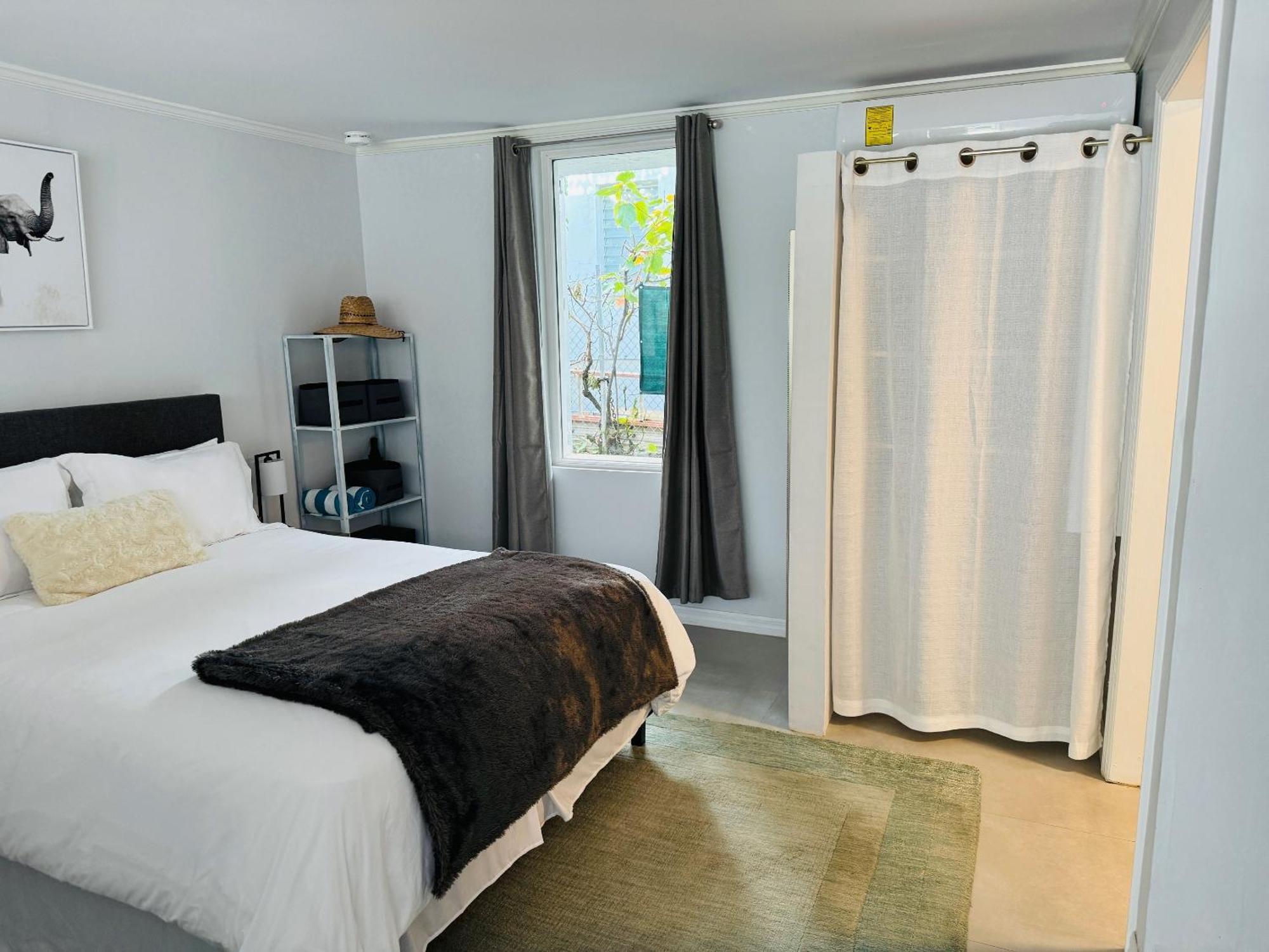 Studio, 100 Feet From The Beach Nassau Eksteriør bilde